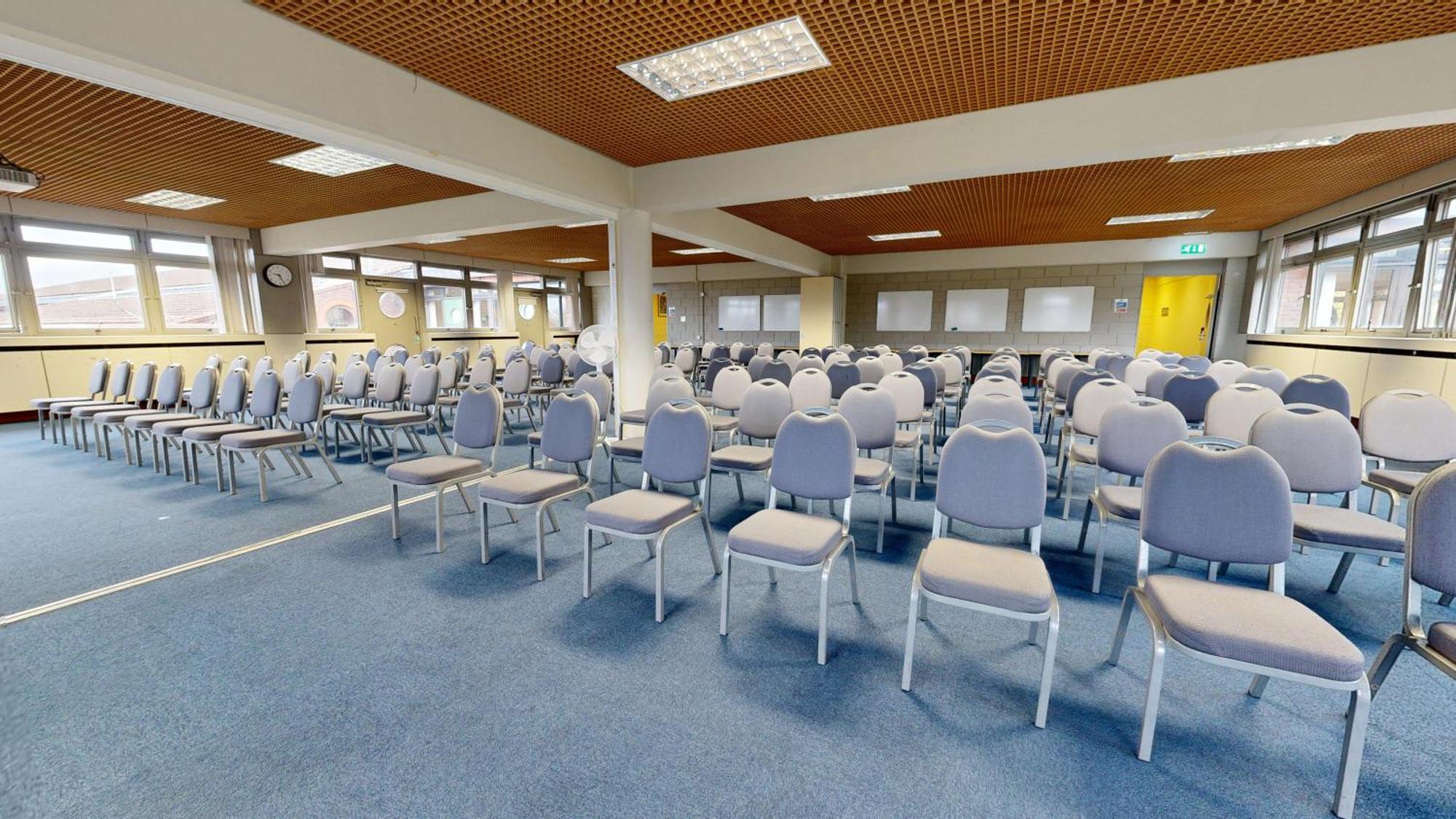 Yarnfield Park Training And Conference Centre Hotel Stone  Bagian luar foto