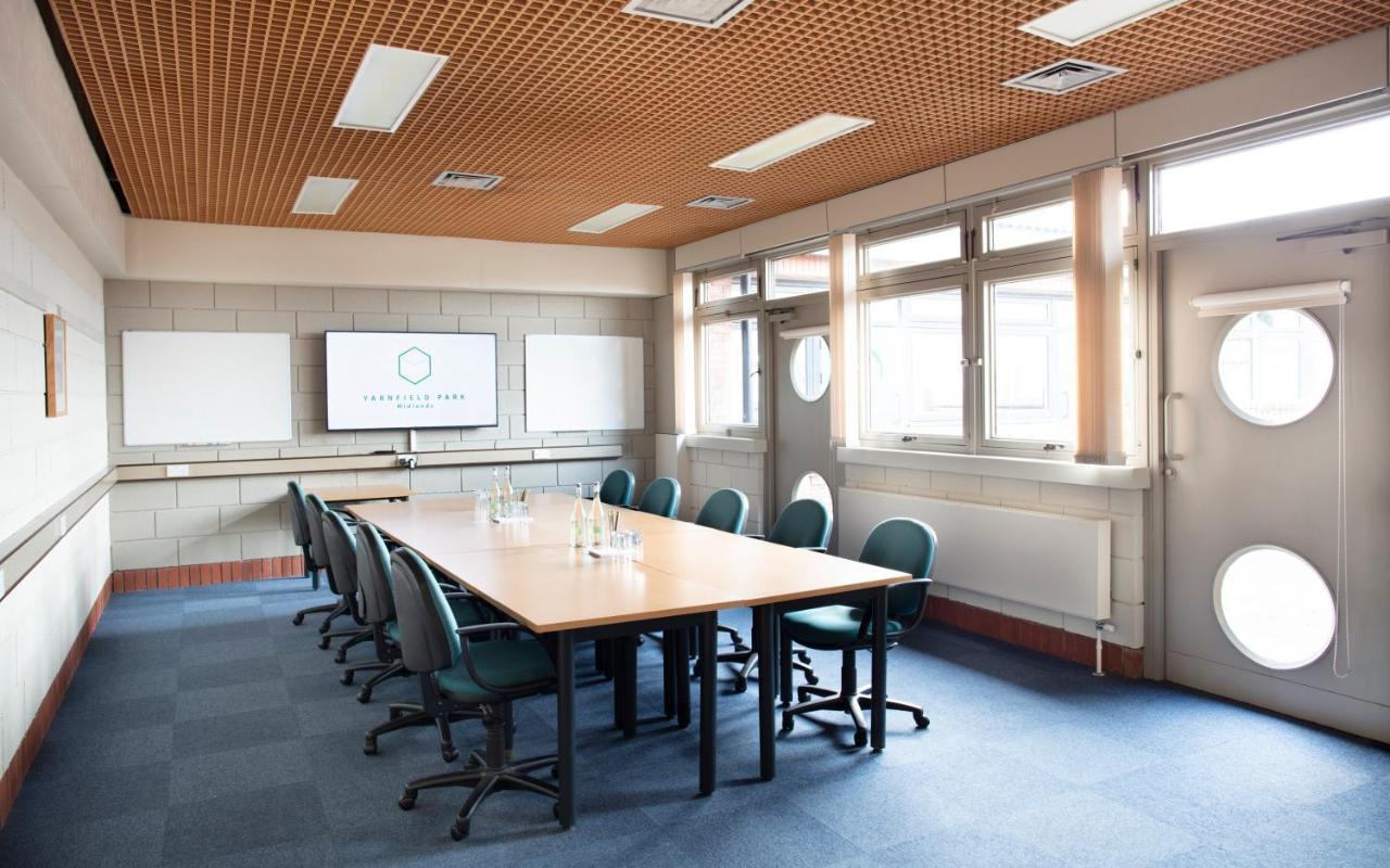 Yarnfield Park Training And Conference Centre Hotel Stone  Bagian luar foto